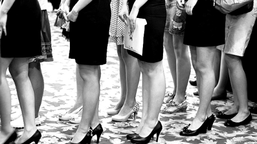 超八成女性認為職場存性別歧視，女碩士感受最強烈｜美通社頭條