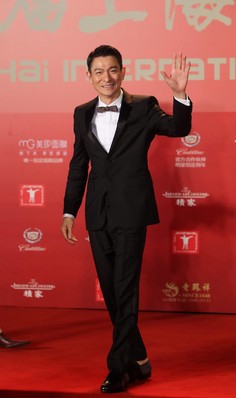 本屆上海國際電影節(jié)群星薈萃，美即面膜作為大會指定唯一面膜品牌共襄盛舉，見證眾星風(fēng)采